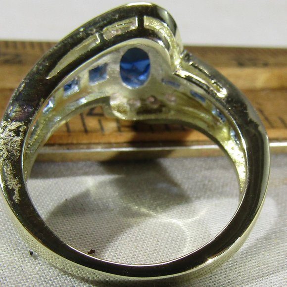 size 6 1/2 blue sapphire ring - Picture 4 of 4